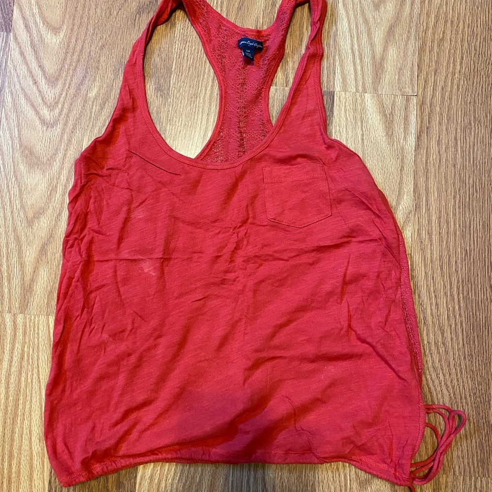 Red tank top size small